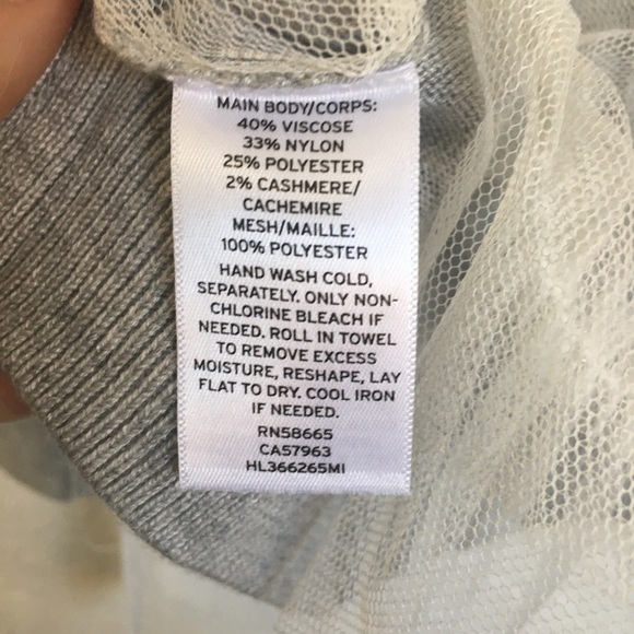 Chelsea28 Tulle Ruffle Back Sweater Size XS NWT - Picture 11 of 11